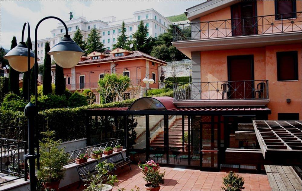 Hotel Colonne 산 조반니 로톤도 외부 사진