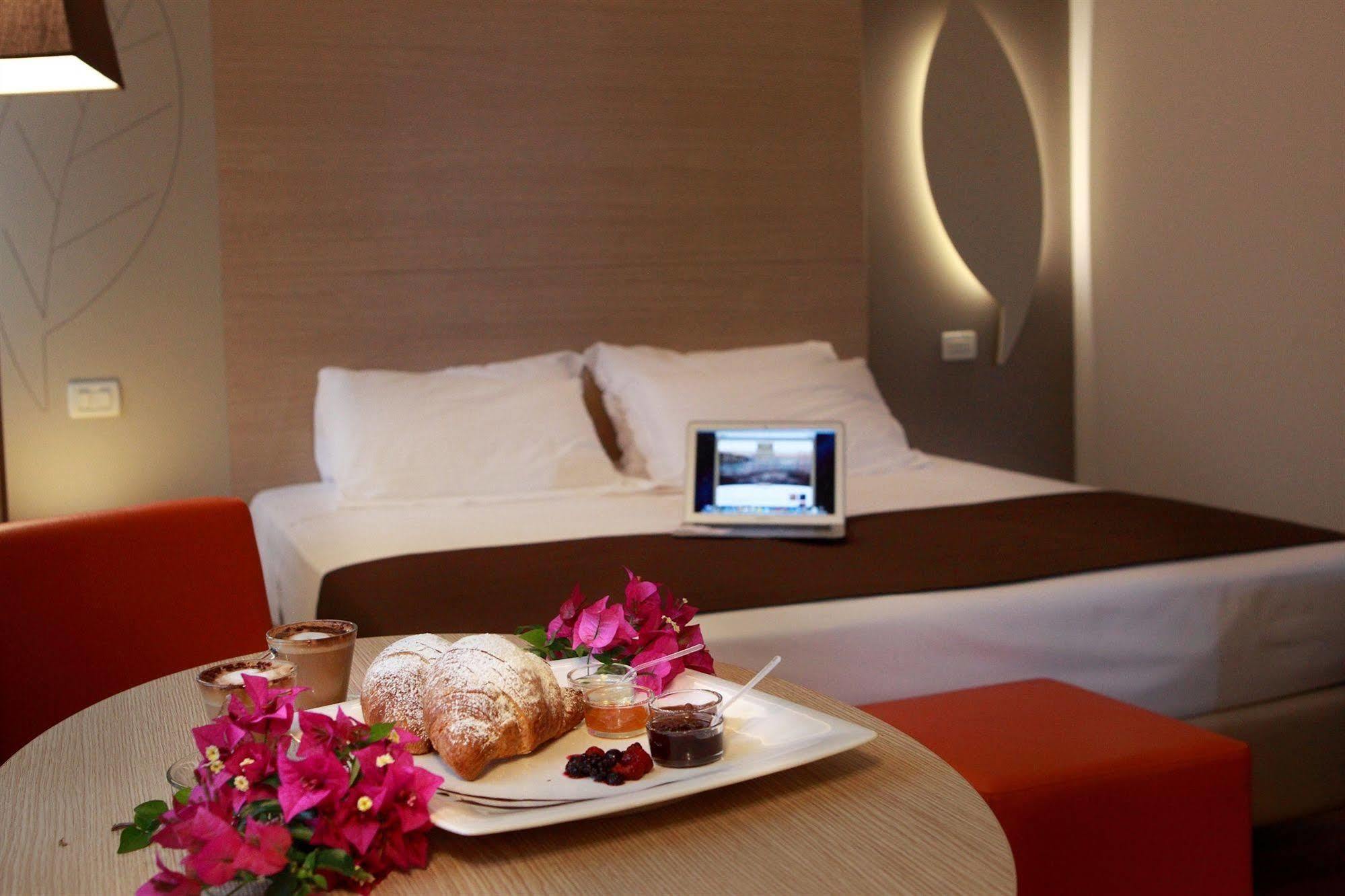 Hotel Colonne 산 조반니 로톤도 외부 사진